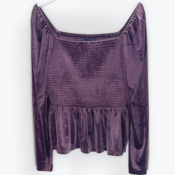 GAP Tops - NWT GAP Women's Rich Velvet Purple Smocked Baby doll Peplum Blouse Size Large